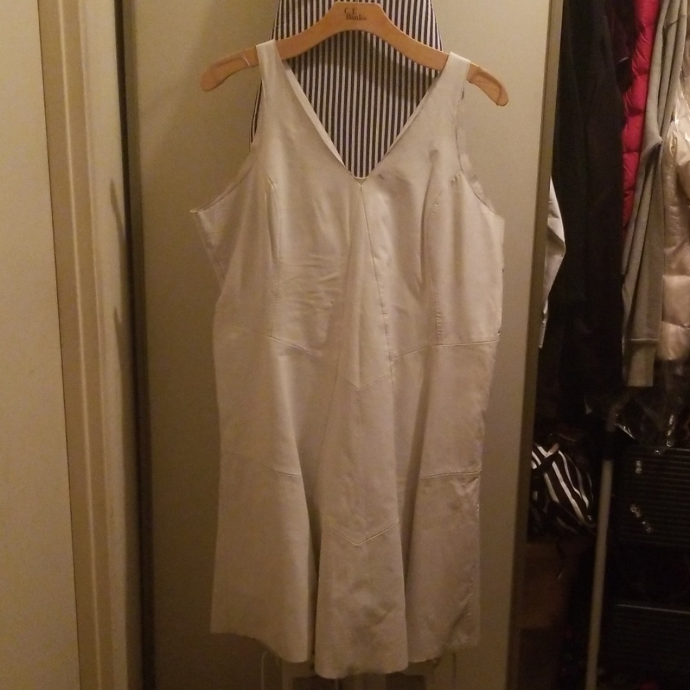 White leather dress size 4xl